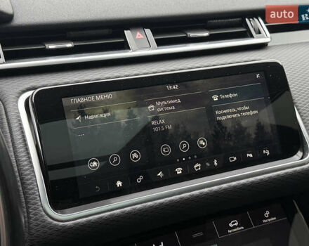 Черный Ленд Ровер Рендж Ровер Велар, объемом двигателя 3 л и пробегом 81 тыс. км за 45800 $, фото 32 на Automoto.ua