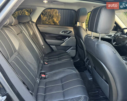 Черный Ленд Ровер Рендж Ровер Велар, объемом двигателя 2 л и пробегом 221 тыс. км за 29500 $, фото 25 на Automoto.ua