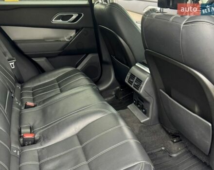 Черный Ленд Ровер Рендж Ровер Велар, объемом двигателя 3 л и пробегом 110 тыс. км за 36000 $, фото 10 на Automoto.ua