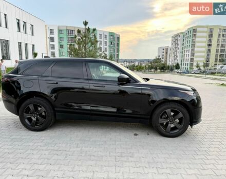 Черный Ленд Ровер Рендж Ровер Велар, объемом двигателя 2 л и пробегом 232 тыс. км за 25000 $, фото 12 на Automoto.ua