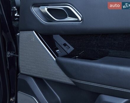 Черный Ленд Ровер Рендж Ровер Велар, объемом двигателя 2 л и пробегом 94 тыс. км за 36700 $, фото 21 на Automoto.ua