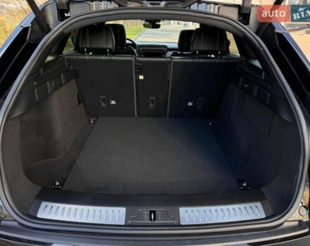 Черный Ленд Ровер Рендж Ровер Велар, объемом двигателя 2 л и пробегом 90 тыс. км за 35500 $, фото 33 на Automoto.ua