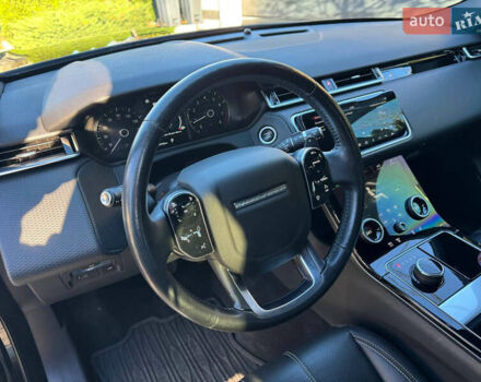 Черный Ленд Ровер Рендж Ровер Велар, объемом двигателя 2 л и пробегом 89 тыс. км за 38900 $, фото 15 на Automoto.ua