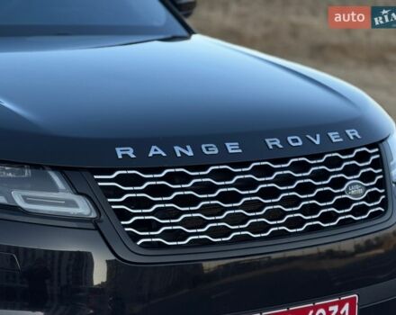 Черный Ленд Ровер Рендж Ровер Велар, объемом двигателя 2 л и пробегом 224 тыс. км за 29000 $, фото 6 на Automoto.ua