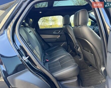 Черный Ленд Ровер Рендж Ровер Велар, объемом двигателя 2 л и пробегом 90 тыс. км за 35500 $, фото 36 на Automoto.ua