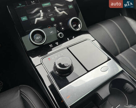 Черный Ленд Ровер Рендж Ровер Велар, объемом двигателя 3 л и пробегом 81 тыс. км за 45800 $, фото 34 на Automoto.ua