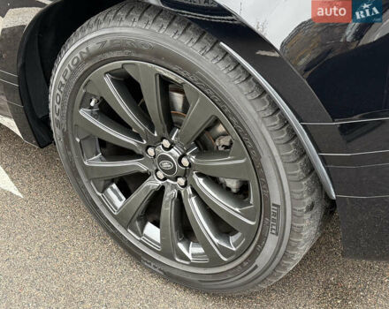 Черный Ленд Ровер Рендж Ровер Велар, объемом двигателя 3 л и пробегом 81 тыс. км за 45800 $, фото 12 на Automoto.ua