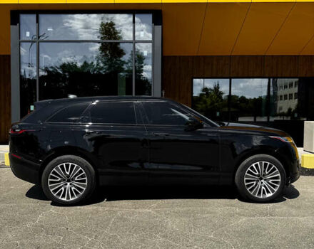 Чорний Ленд Ровер Рендж Ровер Велар, об'ємом двигуна 2 л та пробігом 82 тис. км за 35400 $, фото 8 на Automoto.ua