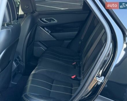 Черный Ленд Ровер Рендж Ровер Велар, объемом двигателя 2 л и пробегом 224 тыс. км за 29000 $, фото 17 на Automoto.ua