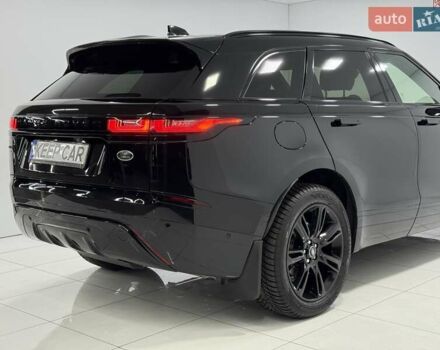 Чорний Ленд Ровер Рендж Ровер Велар, об'ємом двигуна 2 л та пробігом 93 тис. км за 39700 $, фото 16 на Automoto.ua