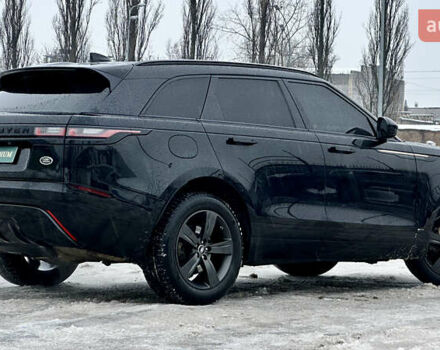Черный Ленд Ровер Рендж Ровер Велар, объемом двигателя 2 л и пробегом 112 тыс. км за 34999 $, фото 7 на Automoto.ua