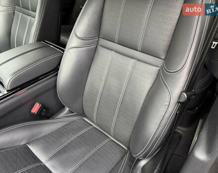 Черный Ленд Ровер Рендж Ровер Велар, объемом двигателя 2.99 л и пробегом 129 тыс. км за 44900 $, фото 75 на Automoto.ua