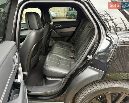 Черный Ленд Ровер Рендж Ровер Велар, объемом двигателя 2.99 л и пробегом 129 тыс. км за 44900 $, фото 99 на Automoto.ua