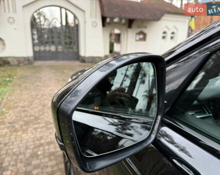 Черный Ленд Ровер Рендж Ровер Велар, объемом двигателя 2.99 л и пробегом 129 тыс. км за 44900 $, фото 135 на Automoto.ua