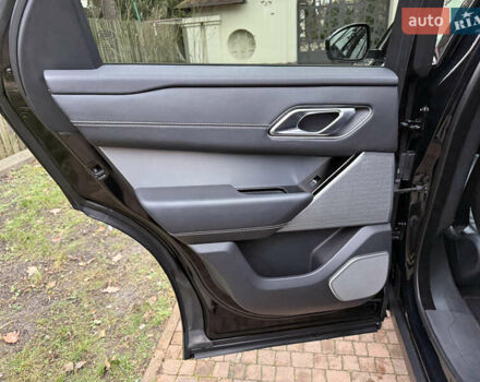 Черный Ленд Ровер Рендж Ровер Велар, объемом двигателя 2.99 л и пробегом 129 тыс. км за 44900 $, фото 96 на Automoto.ua