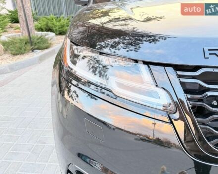 Черный Ленд Ровер Рендж Ровер Велар, объемом двигателя 2 л и пробегом 92 тыс. км за 36500 $, фото 13 на Automoto.ua