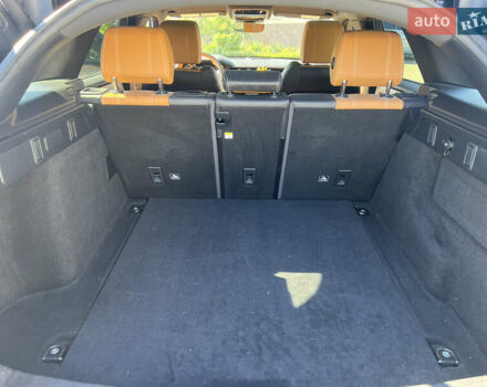 Чорний Ленд Ровер Рендж Ровер Велар, об'ємом двигуна 2 л та пробігом 62 тис. км за 39000 $, фото 30 на Automoto.ua