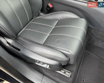 Черный Ленд Ровер Рендж Ровер Велар, объемом двигателя 2.99 л и пробегом 129 тыс. км за 44900 $, фото 121 на Automoto.ua