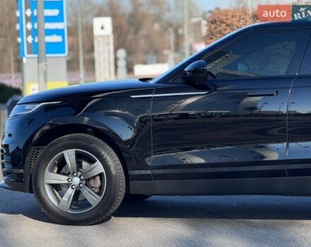 Черный Ленд Ровер Рендж Ровер Велар, объемом двигателя 2 л и пробегом 90 тыс. км за 35500 $, фото 13 на Automoto.ua