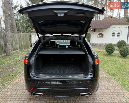 Черный Ленд Ровер Рендж Ровер Велар, объемом двигателя 2.99 л и пробегом 129 тыс. км за 44900 $, фото 127 на Automoto.ua