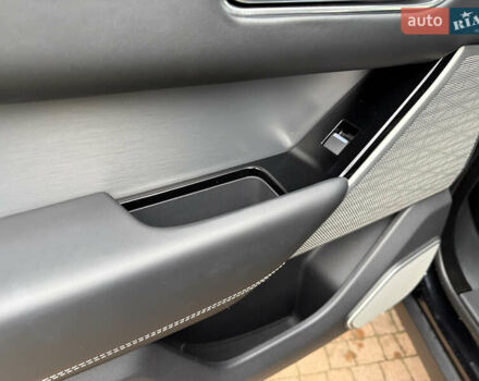 Черный Ленд Ровер Рендж Ровер Велар, объемом двигателя 2.99 л и пробегом 129 тыс. км за 44900 $, фото 97 на Automoto.ua