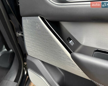 Черный Ленд Ровер Рендж Ровер Велар, объемом двигателя 2.99 л и пробегом 129 тыс. км за 44900 $, фото 109 на Automoto.ua