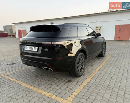 Черный Ленд Ровер Рендж Ровер Велар, объемом двигателя 3 л и пробегом 70 тыс. км за 45000 $, фото 4 на Automoto.ua