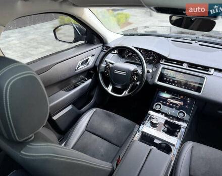 Черный Ленд Ровер Рендж Ровер Велар, объемом двигателя 2 л и пробегом 126 тыс. км за 28000 $, фото 18 на Automoto.ua
