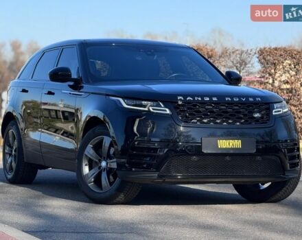 Черный Ленд Ровер Рендж Ровер Велар, объемом двигателя 2 л и пробегом 90 тыс. км за 35500 $, фото 6 на Automoto.ua