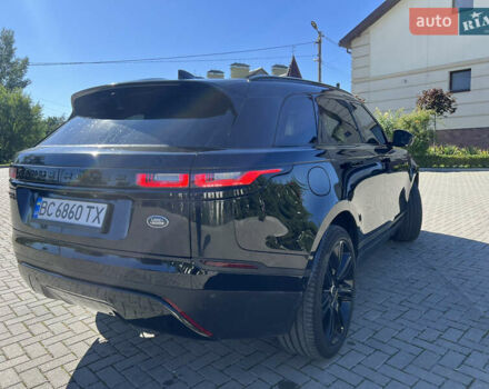 Чорний Ленд Ровер Рендж Ровер Велар, об'ємом двигуна 2 л та пробігом 62 тис. км за 39800 $, фото 4 на Automoto.ua