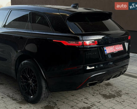 Черный Ленд Ровер Рендж Ровер Велар, объемом двигателя 2 л и пробегом 126 тыс. км за 28000 $, фото 10 на Automoto.ua