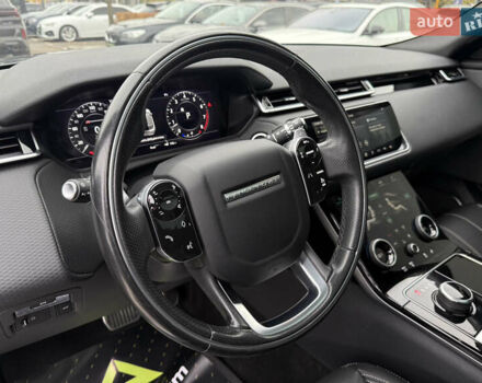 Черный Ленд Ровер Рендж Ровер Велар, объемом двигателя 3 л и пробегом 81 тыс. км за 45800 $, фото 28 на Automoto.ua