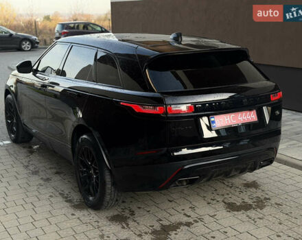 Черный Ленд Ровер Рендж Ровер Велар, объемом двигателя 2 л и пробегом 126 тыс. км за 28000 $, фото 12 на Automoto.ua