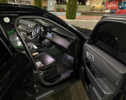 Чорний Ленд Ровер Рендж Ровер Велар, об'ємом двигуна 3 л та пробігом 108 тис. км за 35100 $, фото 12 на Automoto.ua