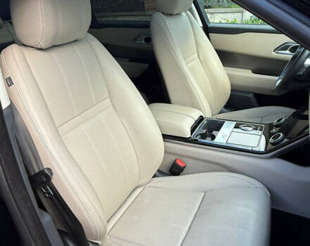 Черный Ленд Ровер Рендж Ровер Велар, объемом двигателя 2 л и пробегом 182 тыс. км за 37000 $, фото 23 на Automoto.ua