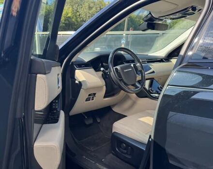 Черный Ленд Ровер Рендж Ровер Велар, объемом двигателя 2 л и пробегом 182 тыс. км за 39000 $, фото 7 на Automoto.ua