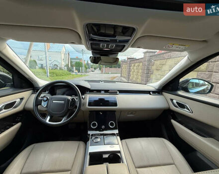 Черный Ленд Ровер Рендж Ровер Велар, объемом двигателя 2 л и пробегом 182 тыс. км за 37000 $, фото 19 на Automoto.ua