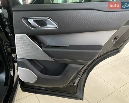 Чорний Ленд Ровер Рендж Ровер Велар, об'ємом двигуна 2 л та пробігом 29 тис. км за 44500 $, фото 37 на Automoto.ua