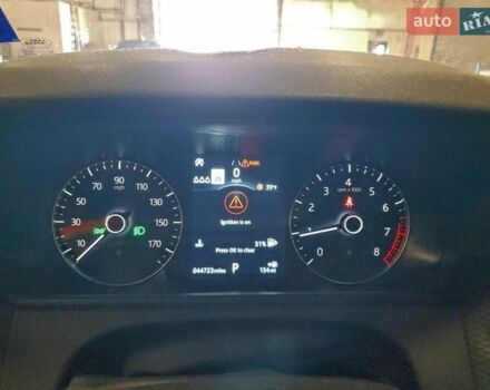 Черный Ленд Ровер Рендж Ровер Велар, объемом двигателя 2 л и пробегом 60 тыс. км за 12000 $, фото 8 на Automoto.ua