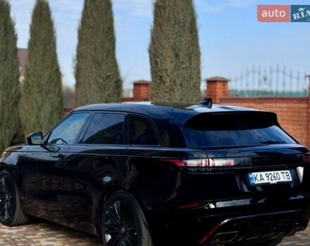 Черный Ленд Ровер Рендж Ровер Велар, объемом двигателя 2 л и пробегом 97 тыс. км за 41000 $, фото 9 на Automoto.ua
