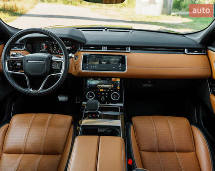 Чорний Ленд Ровер Рендж Ровер Велар, об'ємом двигуна 3 л та пробігом 46 тис. км за 59900 $, фото 19 на Automoto.ua