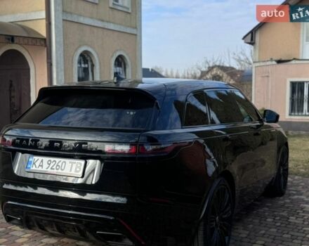 Черный Ленд Ровер Рендж Ровер Велар, объемом двигателя 2 л и пробегом 97 тыс. км за 41000 $, фото 7 на Automoto.ua