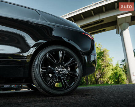 Чорний Ленд Ровер Рендж Ровер Велар, об'ємом двигуна 3 л та пробігом 46 тис. км за 59900 $, фото 7 на Automoto.ua