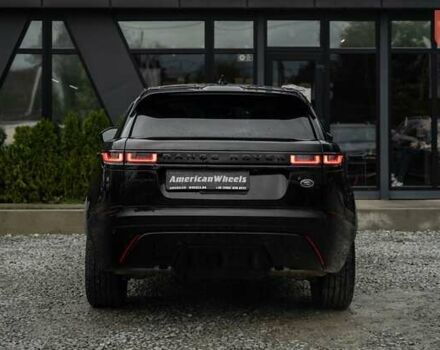 Чорний Ленд Ровер Рендж Ровер Велар, об'ємом двигуна 2 л та пробігом 44 тис. км за 57500 $, фото 4 на Automoto.ua