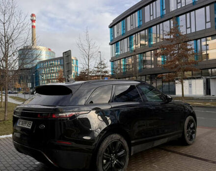 Чорний Ленд Ровер Рендж Ровер Велар, об'ємом двигуна 2 л та пробігом 24 тис. км за 54900 $, фото 4 на Automoto.ua