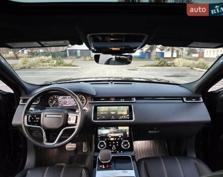 Черный Ленд Ровер Рендж Ровер Велар, объемом двигателя 2 л и пробегом 95 тыс. км за 64999 $, фото 22 на Automoto.ua