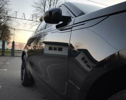 Черный Ленд Ровер Рендж Ровер Велар, объемом двигателя 2 л и пробегом 95 тыс. км за 64999 $, фото 9 на Automoto.ua