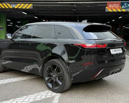 Чорний Ленд Ровер Рендж Ровер Велар, об'ємом двигуна 2 л та пробігом 98 тис. км за 56990 $, фото 4 на Automoto.ua