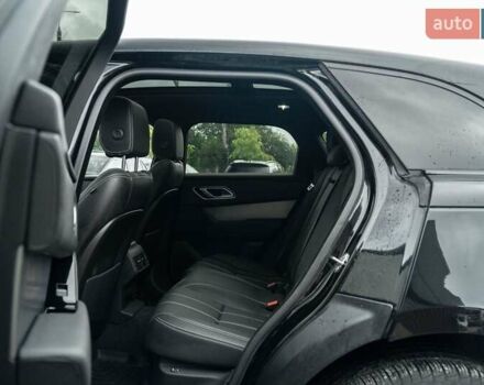 Чорний Ленд Ровер Рендж Ровер Велар, об'ємом двигуна 2 л та пробігом 44 тис. км за 57500 $, фото 33 на Automoto.ua