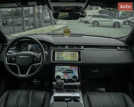 Чорний Ленд Ровер Рендж Ровер Велар, об'ємом двигуна 2 л та пробігом 44 тис. км за 57500 $, фото 23 на Automoto.ua